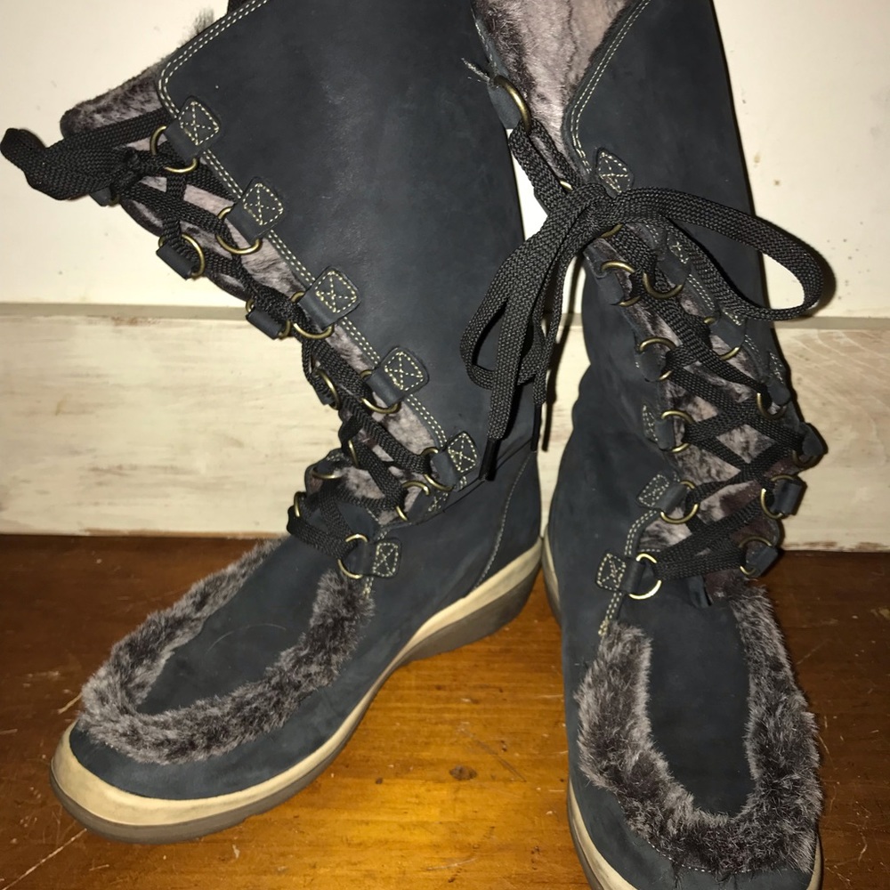 Women’s Timberland Kickadilla Black Suede Boots